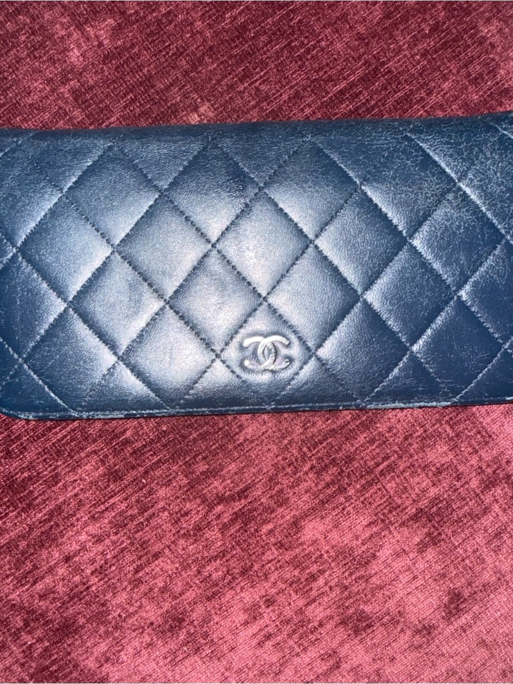 Chanel Quilted Lambskin Yen Wallet in Navy